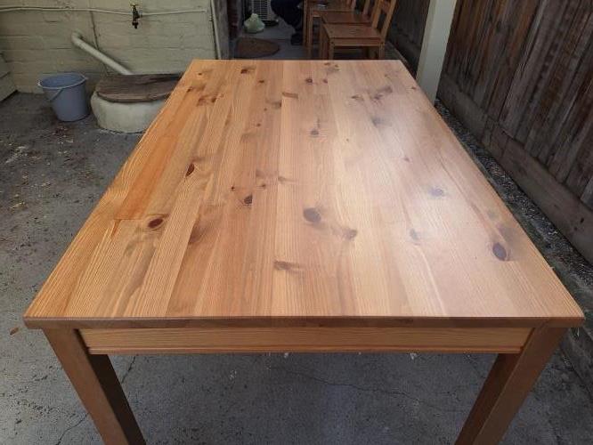 Second-hand Dining Table with 4 Chairs - Photo 3)