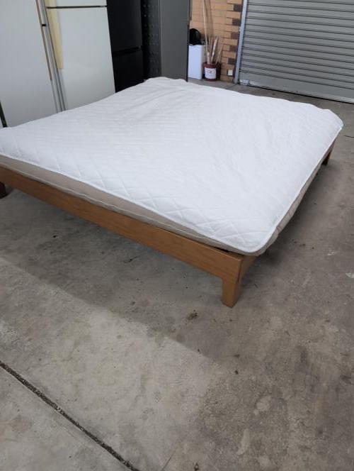 Second-hand King Size Bed Frame with Thin Flexible Mattress - Photo 3)