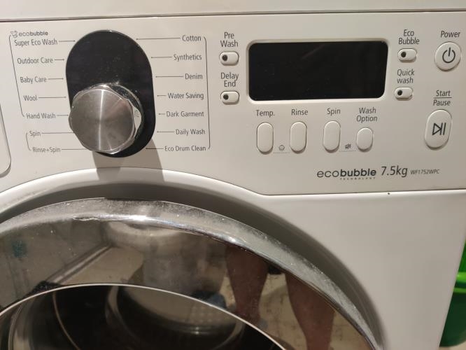Second-hand Samsung 7.5kg Front Load Washing Machine - Photo 3)