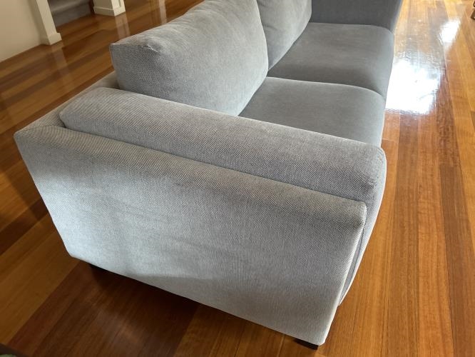 Second-hand Sofa - Photo 3)