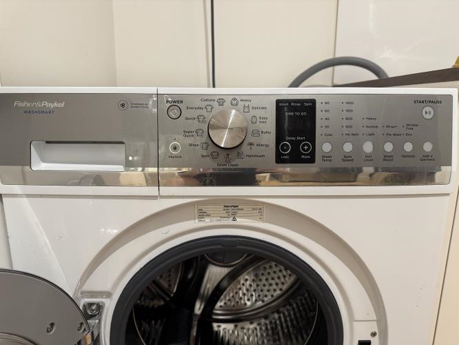 Second-hand Fisher & Paykel 7.5kg Front Load Washing Machine - Photo 3)