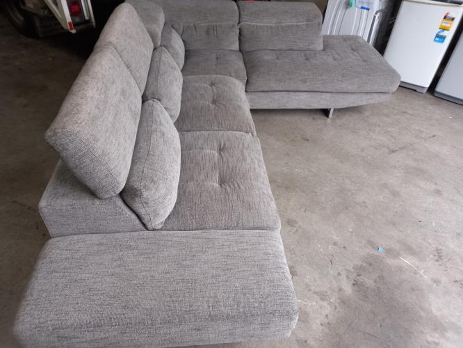 Second-hand L-Shape Couch - Photo 3)