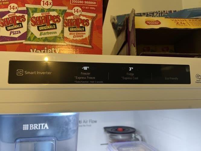 Second-hand LG 306L Bottom Mount Fridge - Photo 3)