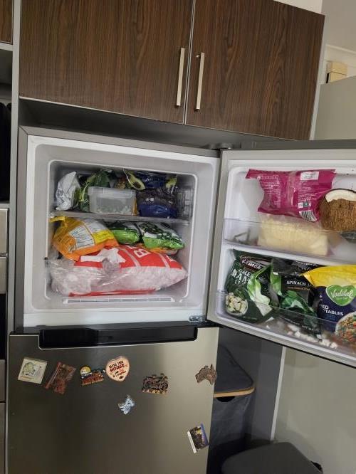 Second-hand Samsung 458L Bottom Mount Fridge - Photo 3)