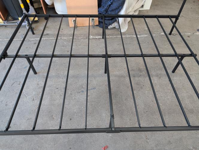 Second-hand Double Bed Frame - Photo 3)