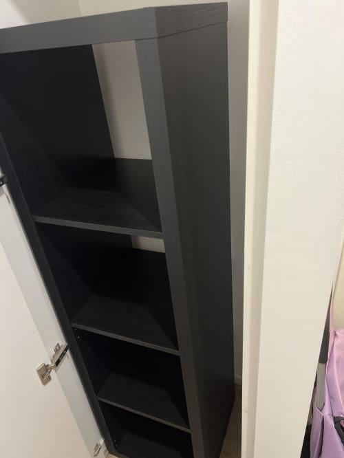 Second-hand IKEA Bookshelf - Photo 3)