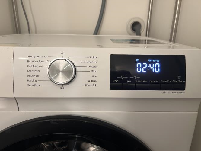Second-hand Hisense 7.5kg Front Load Washing Machine - Photo 3)