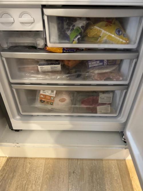Second-hand Westinghouse 425L Bottom Mount Fridge - Photo 3)