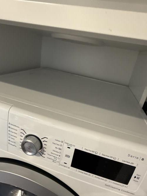 Second-hand Bosch 8kg Dryer - Photo 3)