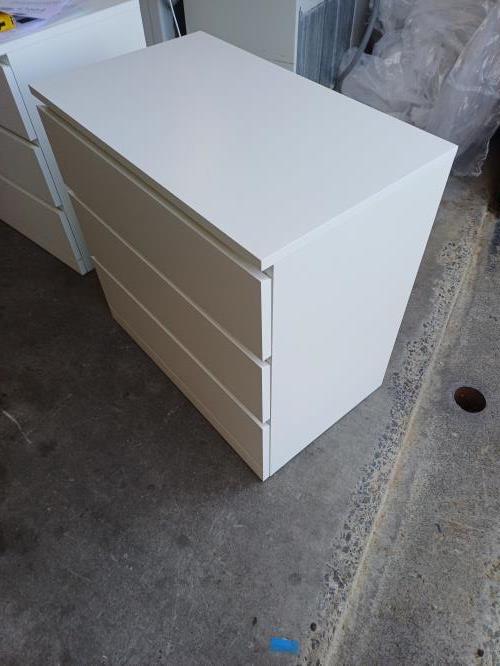 Second-hand IKEA Chest of 3 Drawers - Photo 3)