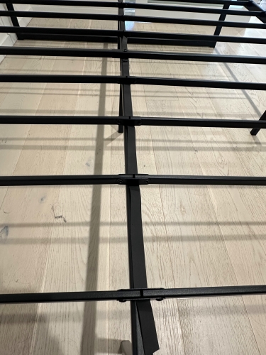 Second-hand Queen Size Bed Frame - Photo 3)