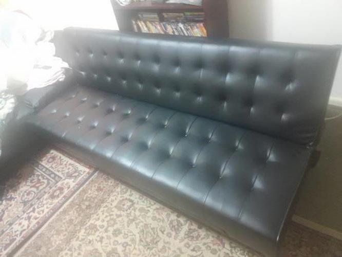 Second-hand Sofa Bed - Photo 3)