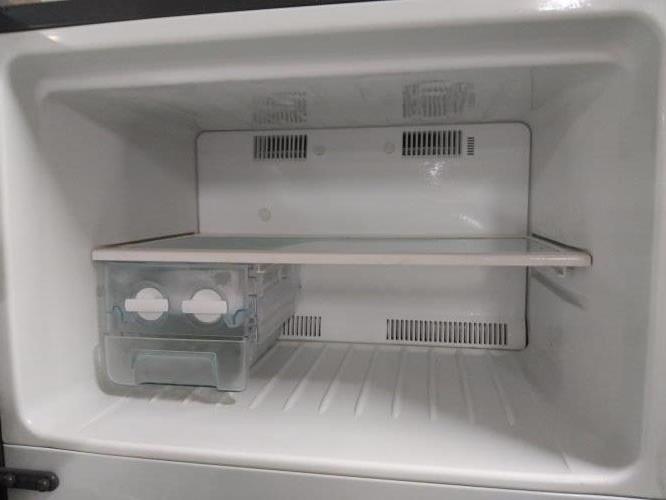 Second-hand Westinghouse 390L Top Mount Fridge - Photo 3)