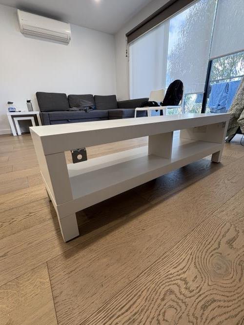 Second-hand TV Stand - Photo 3)