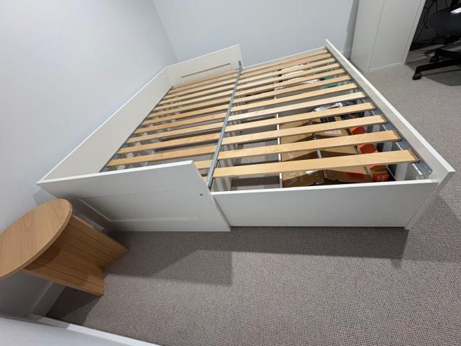 Second-hand Ikea Bed with Trundle bed and underbed drawers - Photo 3)