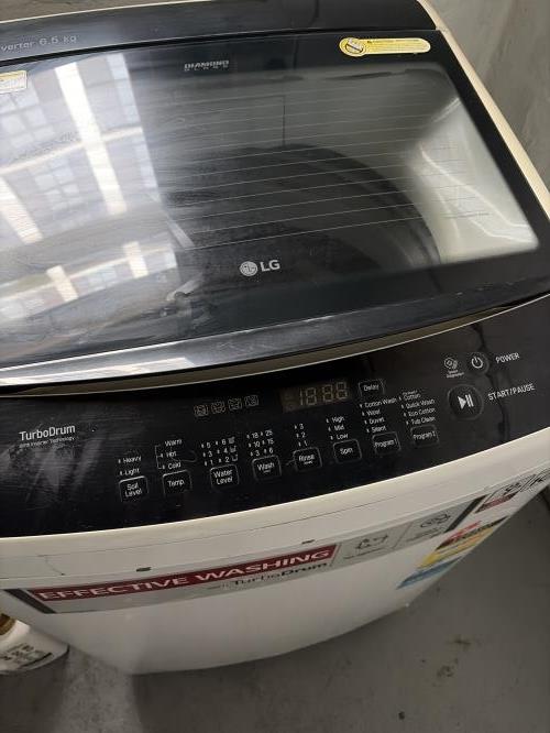 Second-hand LG 6.5kg Top Load Washing Machine - Photo 3)
