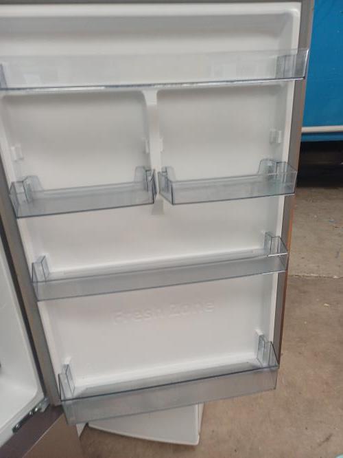 Second-hand Hisense 417L Bottom Mount Fridge - Photo 3)