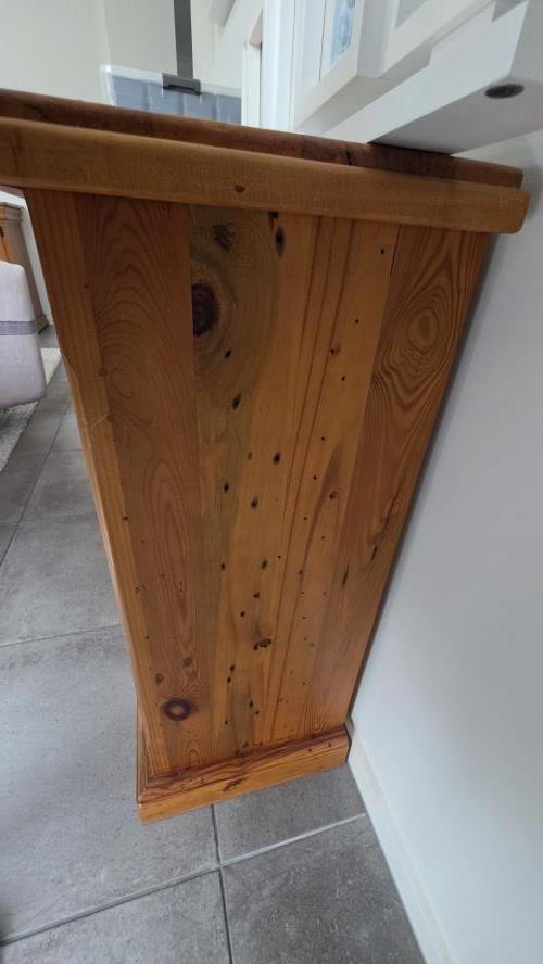 Second-hand Sturdy Bookcase - Photo 3)