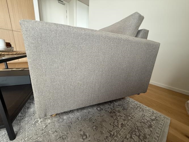 Second-hand Three Seater Sofa - Photo 3)