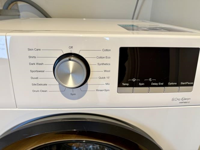Second-hand Hisense 8kg Front Load Washing Machine - Photo 3)