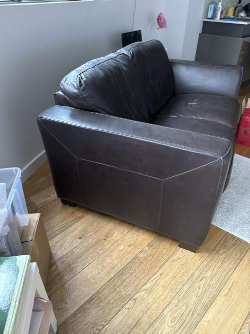 Second-hand Two Seater Sofa - Photo 3)