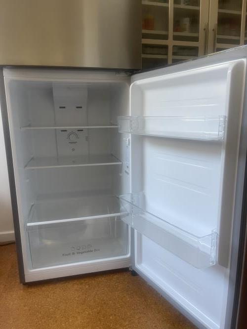 Second-hand Hisense 205L Top Mount Fridge - Photo 3)