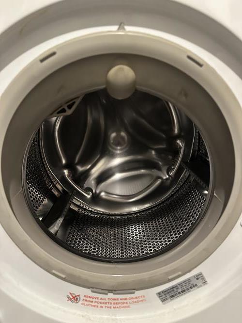 Second-hand Electrolux 8kg Front Load Washing Machine - Photo 3)