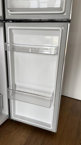 Second-hand LG 243L Top Mount Fridge - Photo 3)
