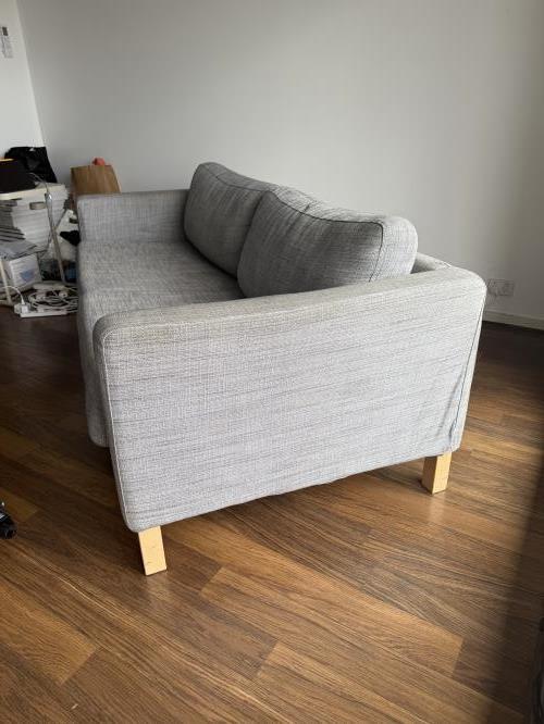 Second-hand Three Seater Sofa - Photo 3)