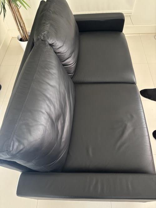 Second-hand Sofa - Photo 3)