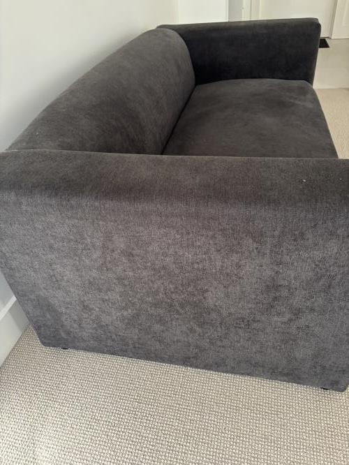 Second-hand Sofa - Photo 3)