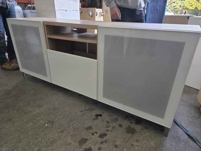 Second-hand TV Table - Photo 3)