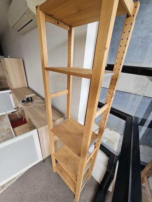 Second-hand IKEA Shelf Unit - Photo 3)