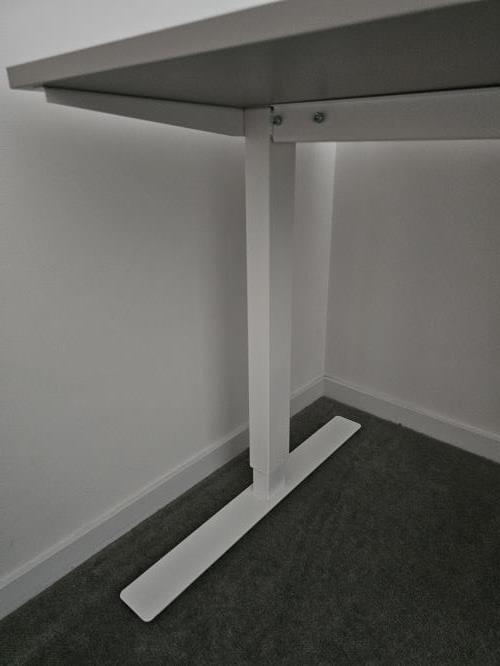 Second-hand IKEA Height-Adjustable Desk - Photo 3)