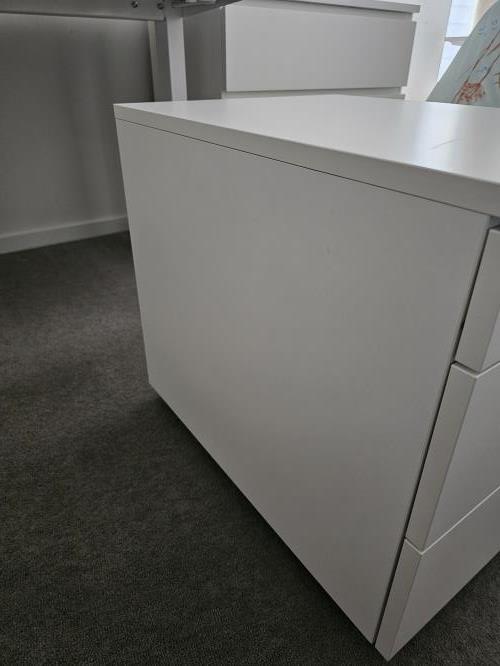 Second-hand IKEA GALANT Drawer Unit on Castors - Photo 3)