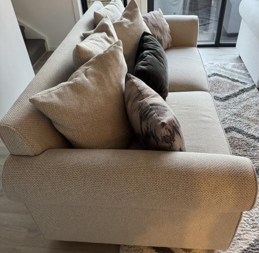 Second-hand Two Seater Sofa - Photo 3)