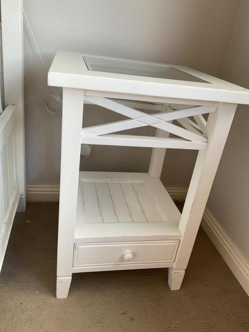 Second-hand Bedside Table - Photo 3)