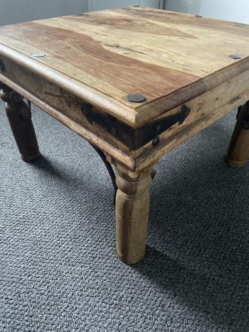 Second-hand Coffee Table - Photo 3)