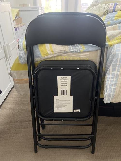 Second-hand Set of 7 Black Foldable Chairs - Photo 3)