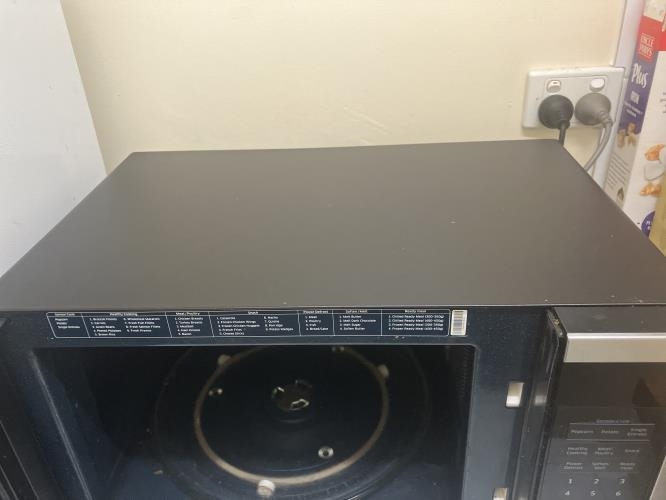 Second-hand Samsung Microwave - Photo 3)