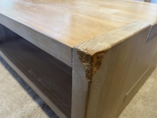 Second-hand Coffee Table - Photo 3)