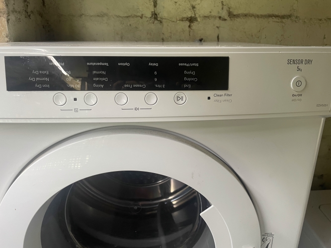 Second-hand Electrolux 5kg Dryer - Photo 3)