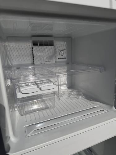 Second-hand Haier 222L Top Mount Fridge - Photo 3)