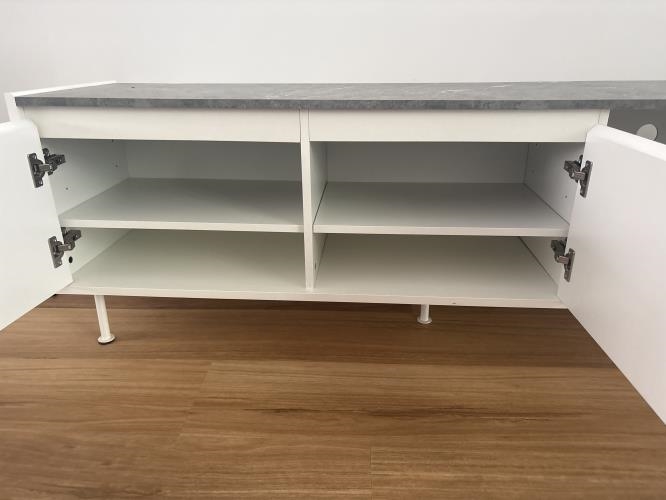 Second-hand Entertainment Unit - Photo 3)