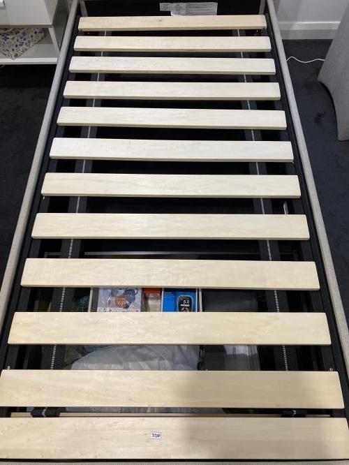 Second-hand Single Bed Frame - Photo 3)
