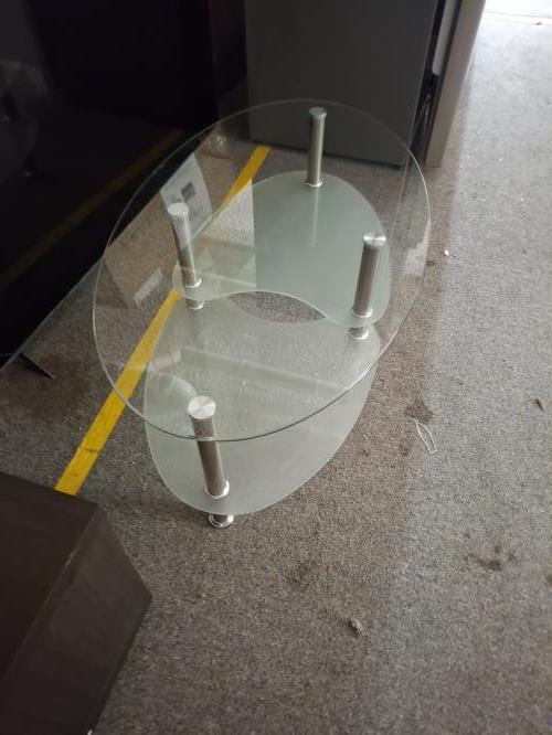Second-hand Glass Coffee Table - Photo 3)