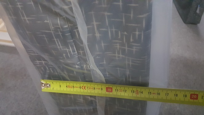 Second-hand  - Photo 4)
