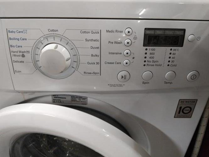 Second-hand LG 7kg Front Load Washing Machine - Photo 4)