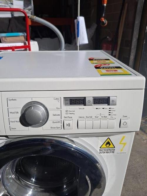 Second-hand LG 7kg / 4kg Washer-Dryer Combo - Photo 4)