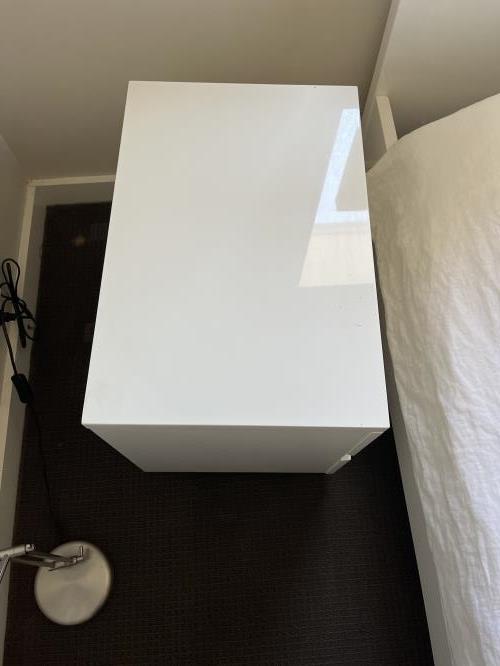 Second-hand Bedside Table - Photo 4)